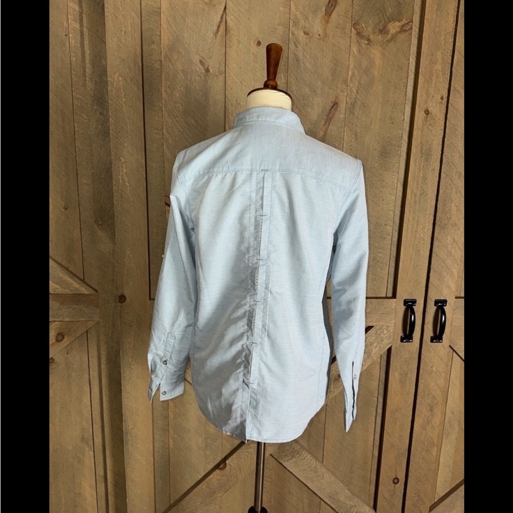 Mountain Hardwear light blue Canyon long sleeve shirt Size Medium - Picture 6 of 12